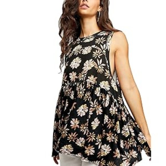 NWT - Women's Madison Tank w/ Floral Print - Picture 3 of 3